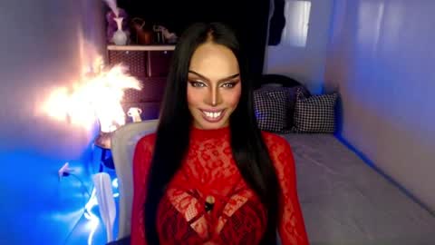 Snapshot of darksoul_mistress chatting on July 6, 3:03 am HAPPY BIRTHDAY MISTRESS MADRIANA online show from July 6, 3:03 am