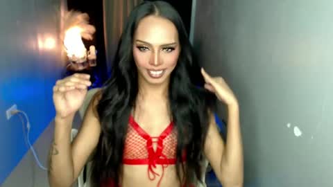 Snapshot of darksoul_mistress chatting on July 6, 3:25 pm HAPPY BIRTHDAY MISTRESS MADRIANA online show from July 6, 3:25 pm