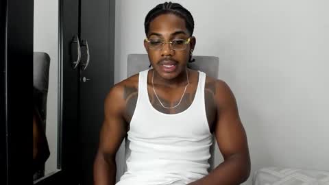 Darktemp  online show from March 10, 12:10 pm