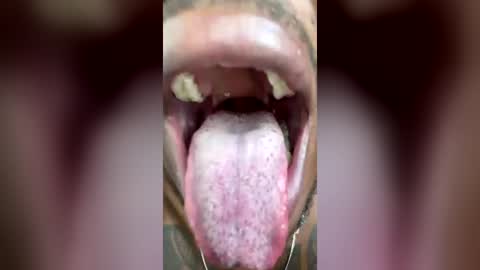 Snapshot of darktemp_ chatting on July 31, 1:32 pm Darktemp online show from July 31, 1:32 pm