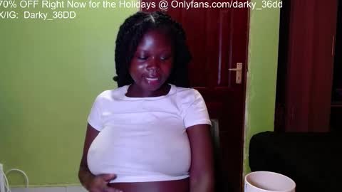 Snapshot of darky_36dd chatting on October 6, 5:05 am exclusive sexual content -- IGTwitterX darky 32dd online show from October 6, 5:05 am