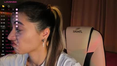 Belle online show from September 16, 4:02 am