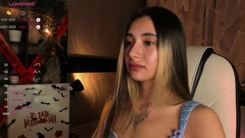 Belle online show from October 25, 4:42 am