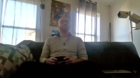 darlcomllc online show from March 7, 9:17 pm