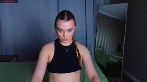 Snapshot of darlina_ryan chatting on January 10, 2:08 pm Darlina online show from January 10, 2:08 pm