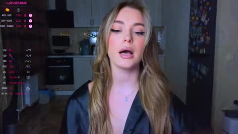 Snapshot of darlina_ryan chatting on February 26, 3:33 pm Darlina online show from February 26, 3:33 pm