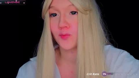 Snapshot of darling_bri chatting on November 10, 10:25 am Brianna online show from November 10, 10:25 am