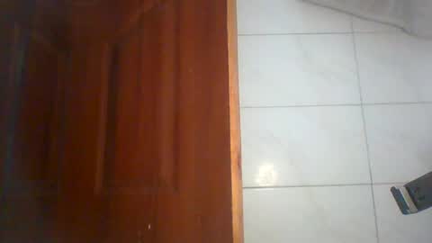 darling_dreamer2 online show from August 7, 2:46 am