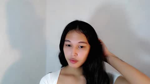 Snapshot of darling_sweetheartxx chatting on September 29, 4:23 pm YOUR ATHENA online show from September 29, 4:23 pm