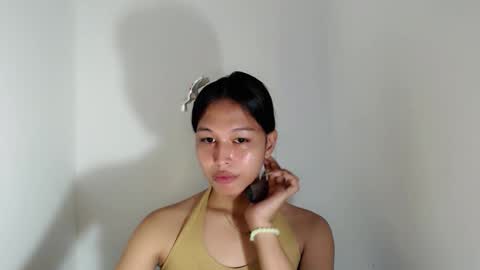 Snapshot of darling_sweetheartxx chatting on November 10, 5:45 pm YOUR ATHENA online show from November 10, 5:45 pm