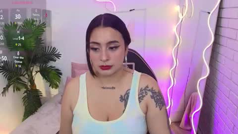 Snapshot of darling_tay chatting on September 11, 3:17 am Darling online show from September 11, 3:17 am