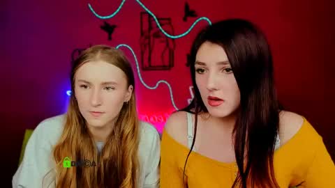 Snapshot of darly_honey chatting on April 16, 11:22 am darly honey online show from April 16, 11:22 am