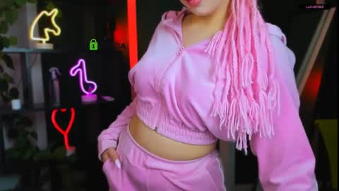 Snapshot of darly_honey chatting on April 21, 5:03 am darly honey online show from April 21, 5:03 am