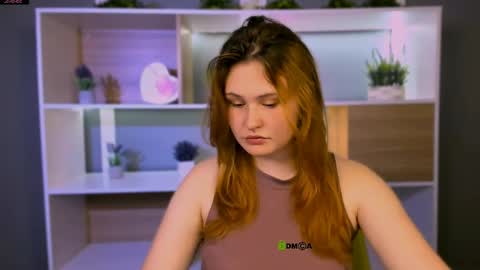 Snapshot of darly_honey chatting on April 26, 7:00 pm darly honey online show from April 26, 7:00 pm