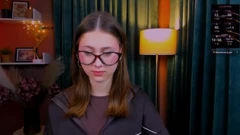 Snapshot of darly_honey chatting on April 28, 6:46 pm darly honey online show from April 28, 6:46 pm