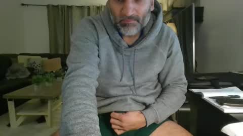 Snapshot of darryl43321 chatting on March 24, 7:30 pm darryl43321 online show from March 24, 7:30 pm