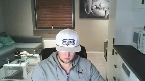 Snapshot of dartanjanas chatting on October 10, 5:12 pm Dario online show from October 10, 5:12 pm