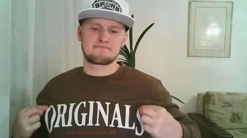 Snapshot of dartanjanas chatting on November 29, 9:29 pm Dario online show from November 29, 9:29 pm