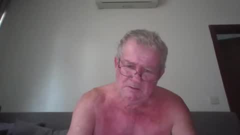 darwincock online show from April 26, 1:47 am