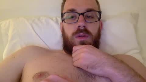 Snapshot of dav_luv4u chatting on October 13, 4:56 am dav_luv4u online show from October 13, 4:56 am