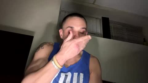 Snapshot of dave875126 chatting on February 22, 6:35 am dave875126 online show from February 22, 6:35 am