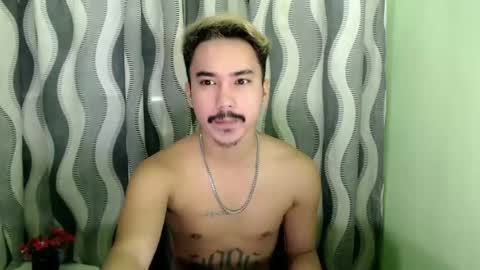 Snapshot of dave_cummers chatting on June 21, 2:14 am DAVE online show from June 21, 2:14 am