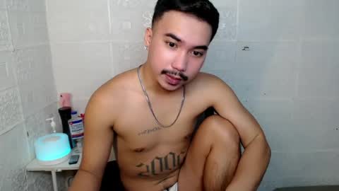 Snapshot of dave_cummers chatting on July 15, 6:40 am DAVE online show from July 15, 6:40 am