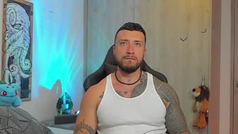 Snapshot of dave_max93 chatting on January 11, 2:52 am DAVE MAX online show from January 11, 2:52 am