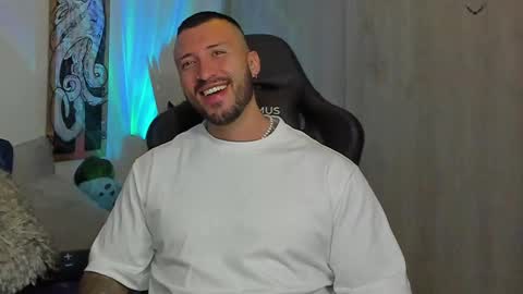 Snapshot of dave_max93 chatting on March 1, 12:39 am DAVE MAX online show from March 1, 12:39 am