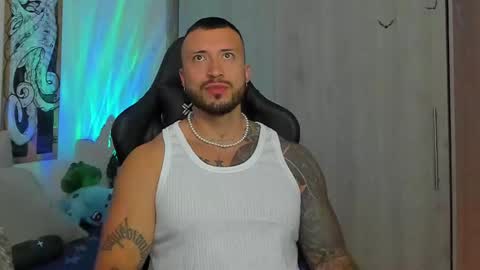 Snapshot of dave_max93 chatting on March 10, 2:37 pm DAVE MAX online show from March 10, 2:37 pm