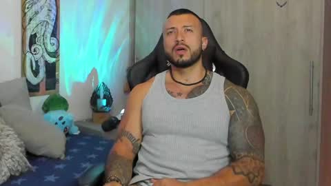 Snapshot of dave_max93 chatting on March 11, 4:40 pm DAVE MAX online show from March 11, 4:40 pm