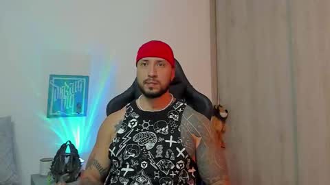 Snapshot of dave_max93 chatting on September 28, 2:28 am DAVE MAX online show from September 28, 2:28 am