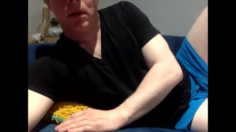 daveb709709709 online show from May 21, 1:34 am