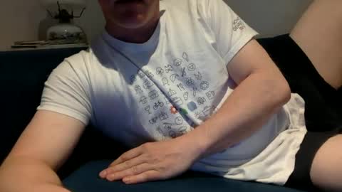 daveb709709709 online show from June 18, 1:50 am