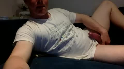 daveb709709709 online show from June 24, 1:59 am