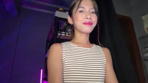 Snapshot of daveboyyy chatting on September 8, 5:23 pm Scarlet thesexiest online show from September 8, 5:23 pm