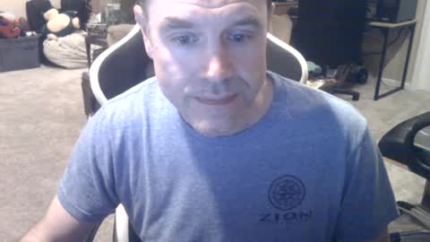 daved14u online show from June 19, 6:40 am