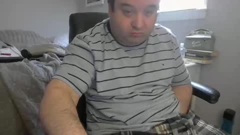 Snapshot of daveishorny1988 chatting on November 16, 7:19 pm daveishorny1988 online show from November 16, 7:19 pm