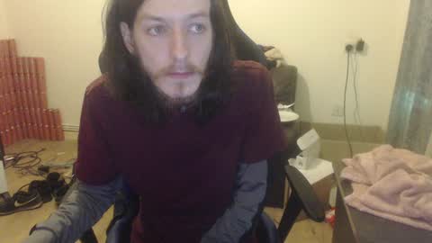 Snapshot of daver281197 chatting on December 31, 8:23 pm dave online show from December 31, 8:23 pm