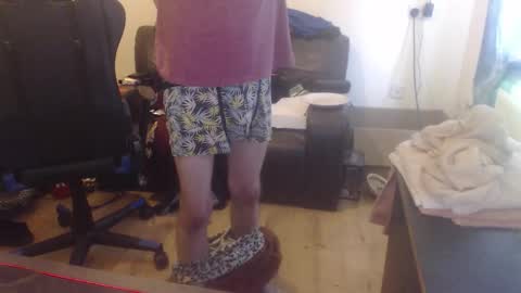 Snapshot of daver281197 chatting on October 23, 11:09 am dave online show from October 23, 11:09 am