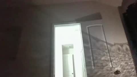 Snapshot of davetbennett7171 chatting on November 8, 12:22 am davetbennett7171 online show from November 8, 12:22 am