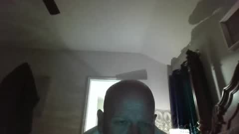 Snapshot of davetbennett7171 chatting on November 9, 12:53 am davetbennett7171 online show from November 9, 12:53 am