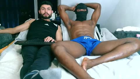 Dave y Salvatore online show from February 9, 7:18 pm