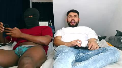 Dave y Salvatore online show from February 11, 6:35 pm