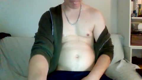 david019830 online show from May 3, 5:30 pm