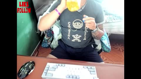 David online show from November 16, 8:25 pm