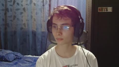 ProgrammerBoy online show from May 19, 5:08 pm
