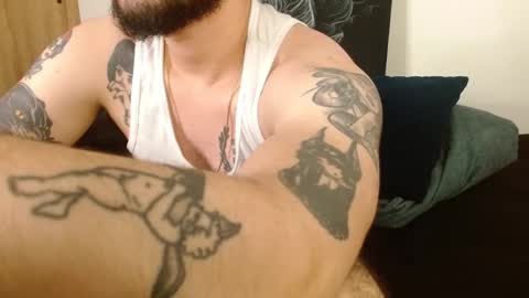 Twitter davidsanctum online show from January 14, 8:31 am