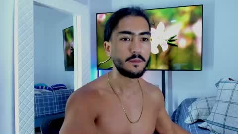 Snapshot of david_johnson372 chatting on June 20, 11:02 am Hey im David that loves to explore and speak their fantasies. Very open talktative and nice. Feel free to chat with me online show from June 20, 11:02 am
