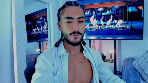 Snapshot of david_johnson372 chatting on June 29, 12:17 am Hey im David that loves to explore and speak their fantasies. Very open talktative and nice. Feel free to chat with me online show from June 29, 12:17 am